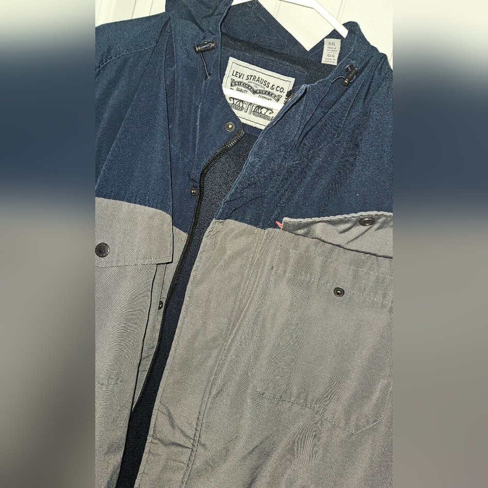 Levi's Hooded Jacket - Picture 6 of 9